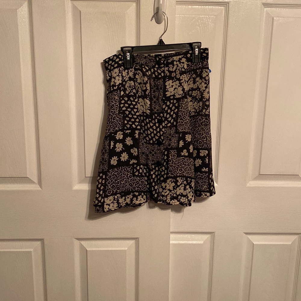 String Bean | Sheer Black & White Button Skirt